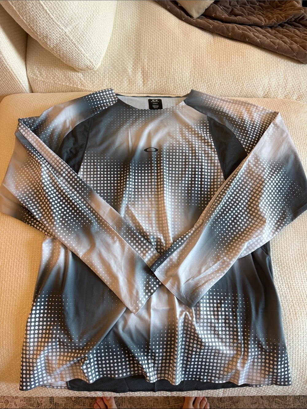 Men’s Running Performance Shirts - Rabbit & Oakley - Picture 2 of 7
